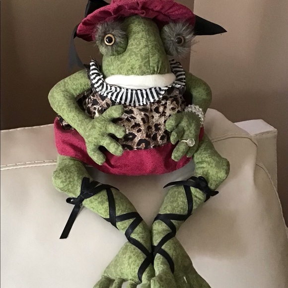 Glamorous lady frog stuffed - Picture 4 of 4